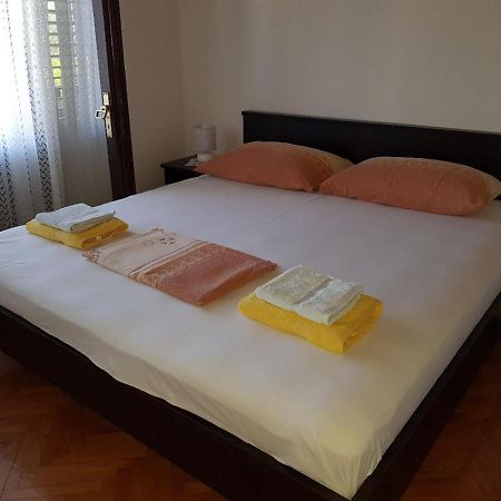Apartments Orlic Сали Екстериор снимка