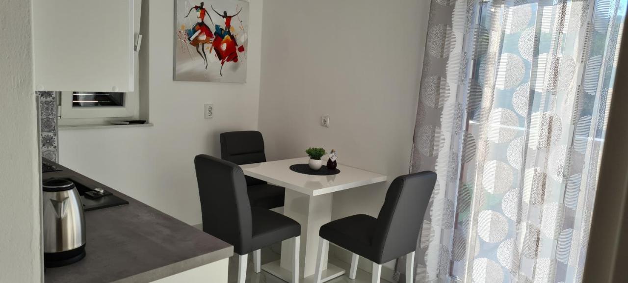 Apartments Orlic Сали Екстериор снимка