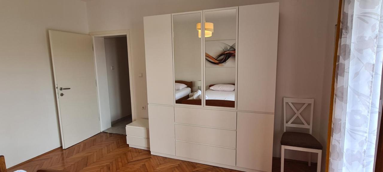 Apartments Orlic Сали Екстериор снимка